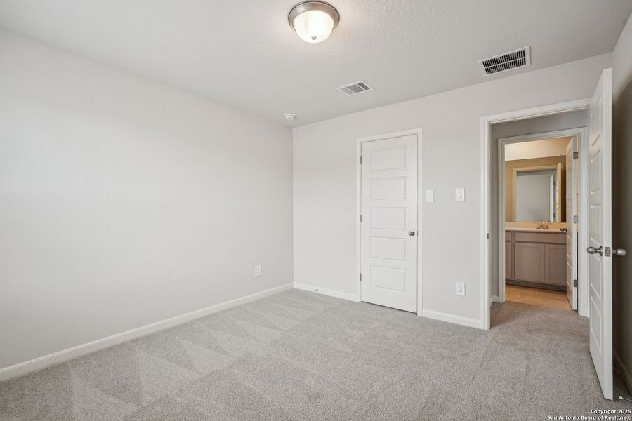Spacious, unfurnished interior of a new home in Sagebrooke - Premier Series, San Antonio (Image 19). Spacious, unfurnished interior of a new home in Sagebrooke - Premier Series, San Antonio (Image 19).