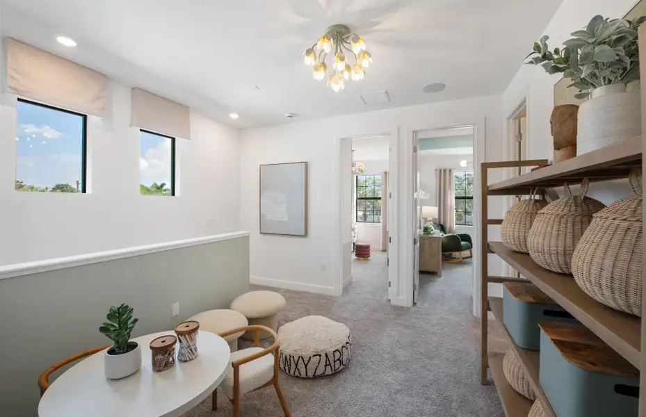Furnished interior view inside a new home in Everton, Lantana (Image 8).