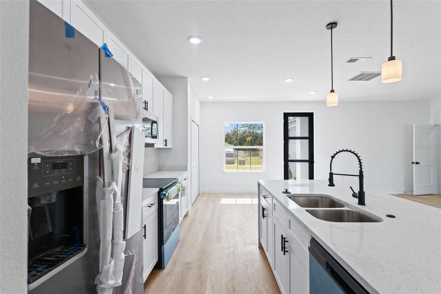 Furnished interior view inside a new home in , Ocala (Image 9).