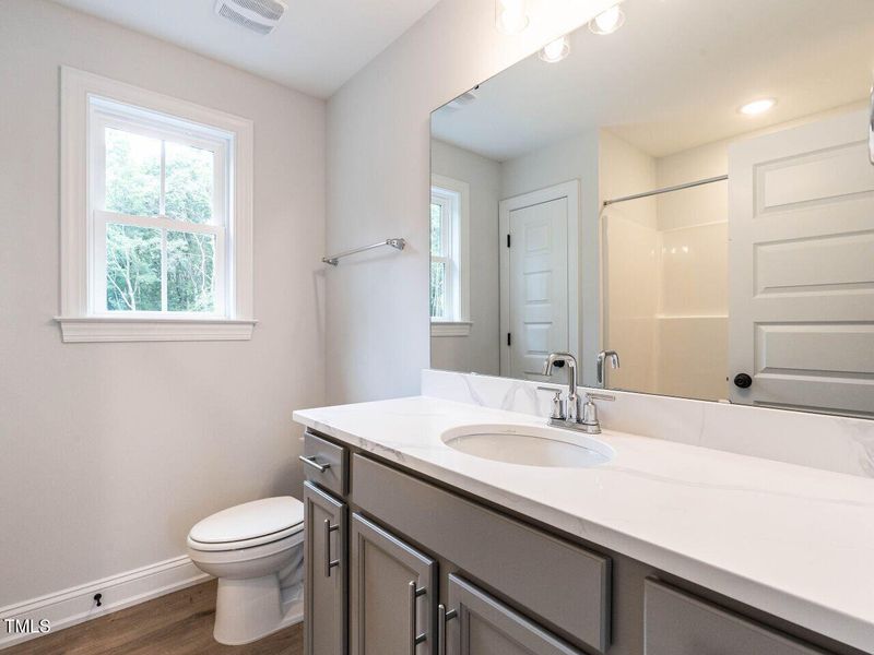 026-1280x960-bathroom