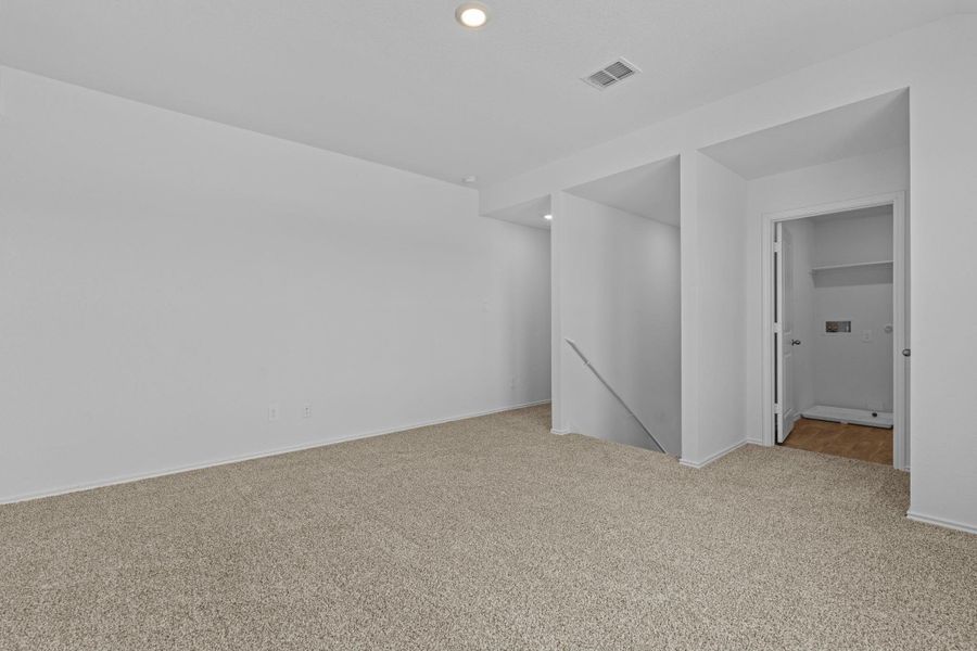 Spacious, unfurnished interior of a new home in Wayside, Uhland (Image 31). Spacious, unfurnished interior of a new home in Wayside, Uhland (Image 31).