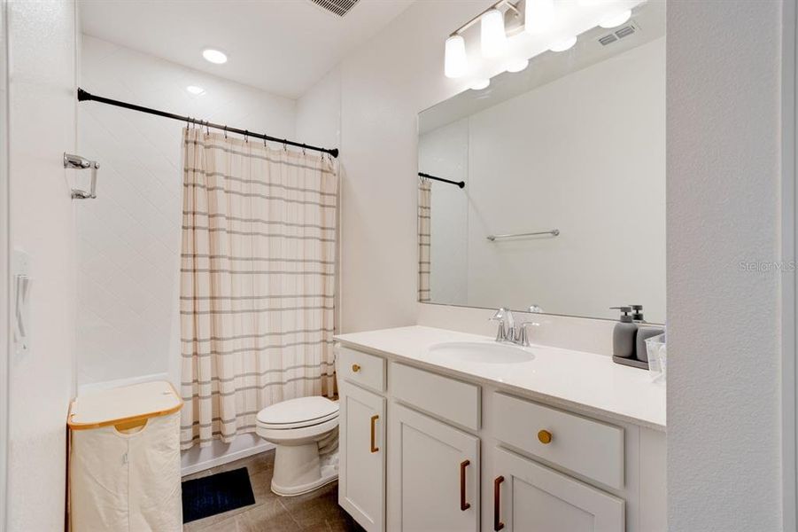 Furnished interior view inside a new home in , Sanford (Image 5).