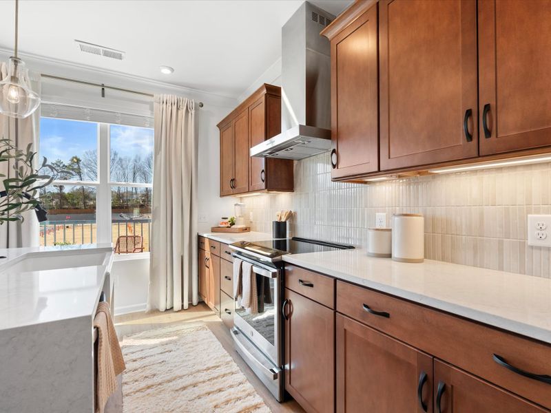 Representative furnished interior of a home built from the Roan by Tri Pointe Homes in Southmont, Charlotte (Image 15). Representative furnished interior of a home built from the Roan by Tri Pointe Homes in Southmont, Charlotte (Image 15).