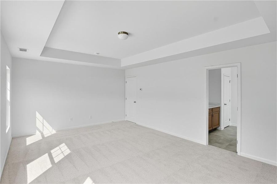 Spacious, unfurnished interior of a new home in The Reserve at Willow Oaks, Canton (Image 17). Spacious, unfurnished interior of a new home in The Reserve at Willow Oaks, Canton (Image 17).