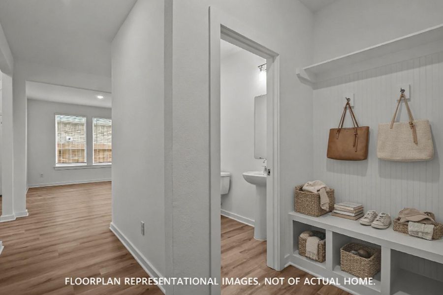 Image 19 of a home in Miller's Pond.