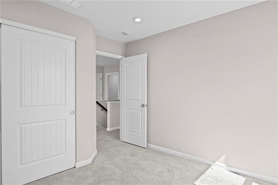 Spacious, unfurnished interior of a new home in Sage Woods, Dallas (Image 37).