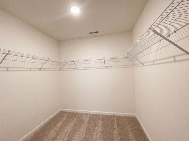 Image 26 of a home in Bellevue Townhomes.