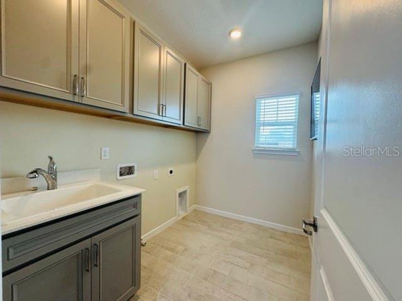 Furnished interior view inside a new home in , St. Cloud (Image 7).