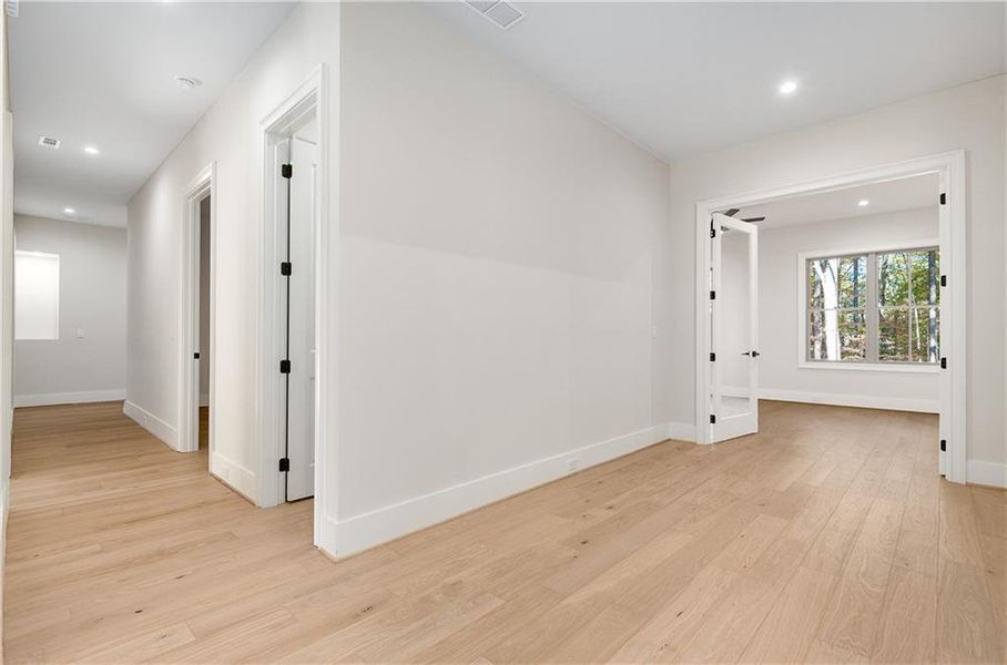Spacious, unfurnished interior of a new home in , Tucker (Image 39).