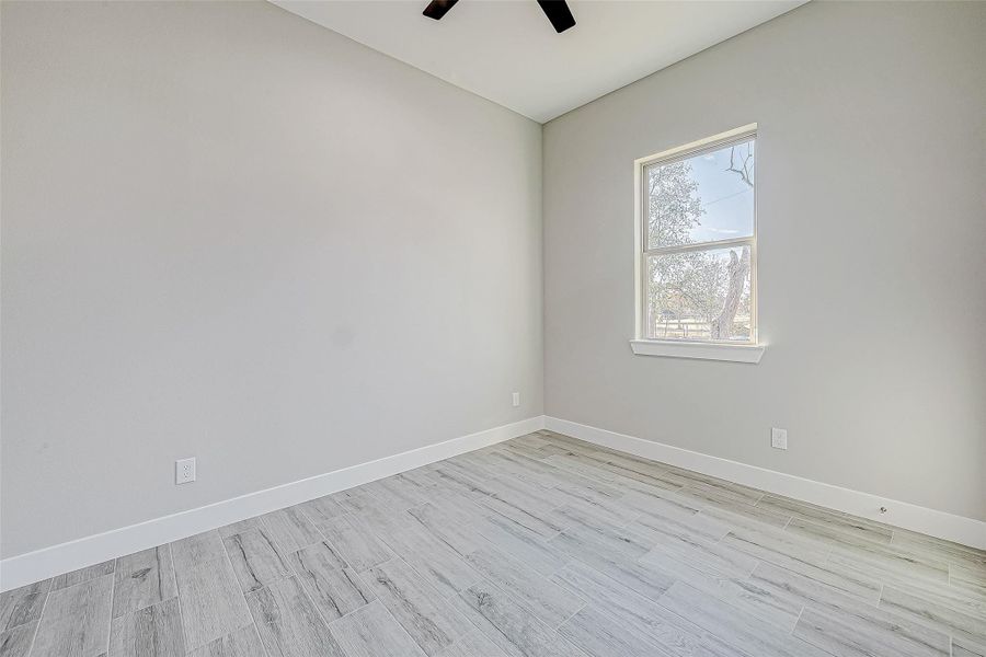 Spacious, unfurnished interior of a new home in , Needville (Image 19).
