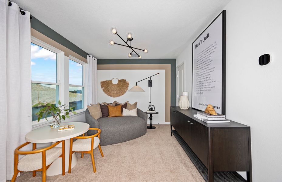 Representative furnished interior of a home built from the Pinecrest by Pulte Homes in Riversong, Parrish (Image 19).