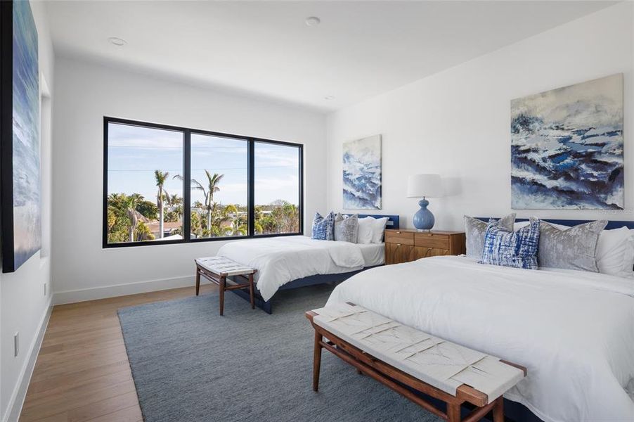 Furnished interior view inside a new home in , Sarasota (Image 21).