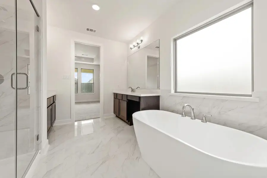 Representative image. Features, specifications, selections and colors may vary.