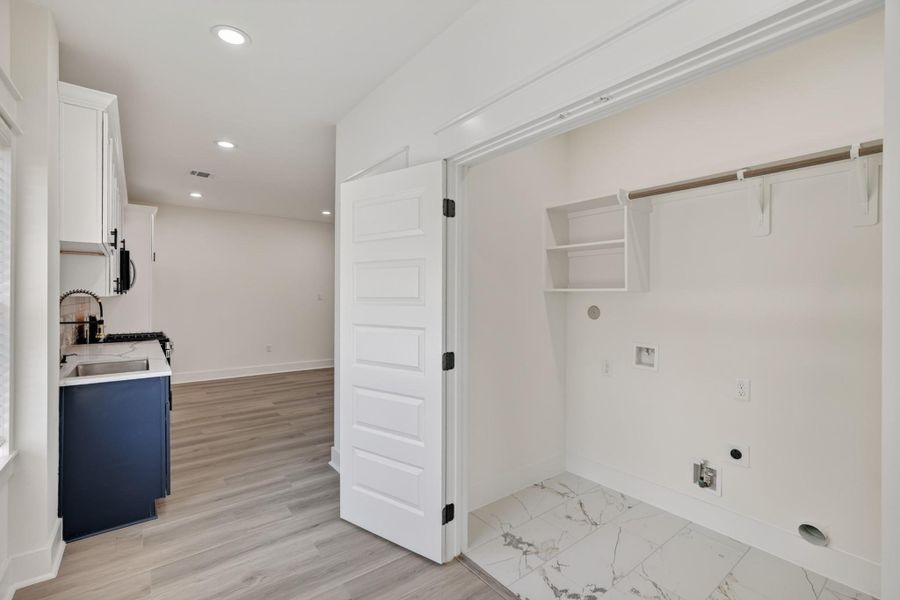 Spacious, unfurnished interior of a new home in , Humble (Image 36). Spacious, unfurnished interior of a new home in , Humble (Image 36).