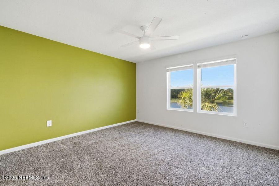 Spacious, unfurnished interior of a new home in , Middleburg (Image 17).