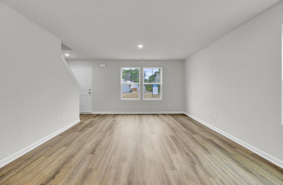 Spacious, unfurnished interior of a new home in , Ladson (Image 19).