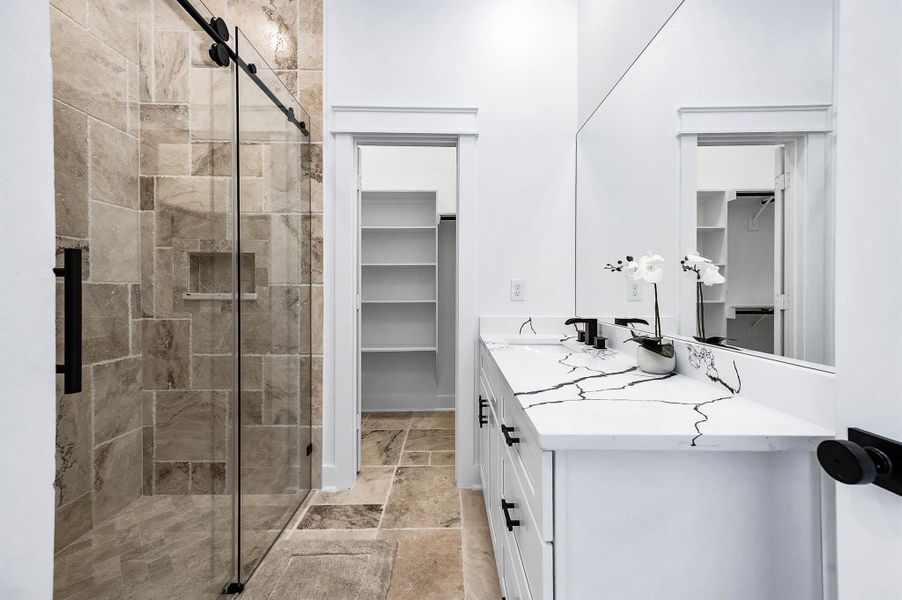 Furnished interior view inside a new home in , Needville (Image 11).