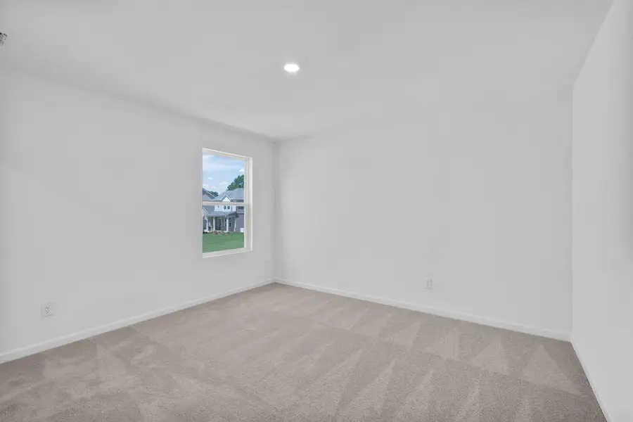 Spacious, unfurnished interior of a new home in Falls Creek, Flowery Branch (Image 12). Spacious, unfurnished interior of a new home in Falls Creek, Flowery Branch (Image 12).