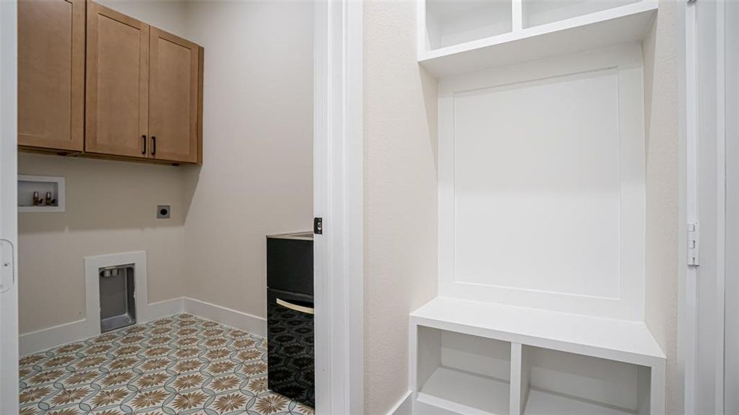 Furnished interior view inside a new home in , Granbury (Image 14).