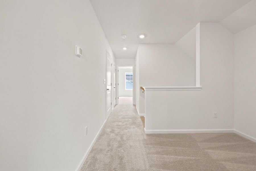 Spacious, unfurnished interior of a new home in Westwood Reserve, Conway (Image 27).