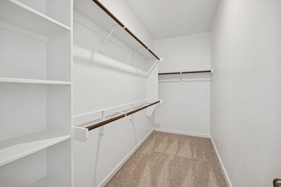 Spacious, unfurnished interior of a new home in Montgomery Bend, Montgomery (Image 13).