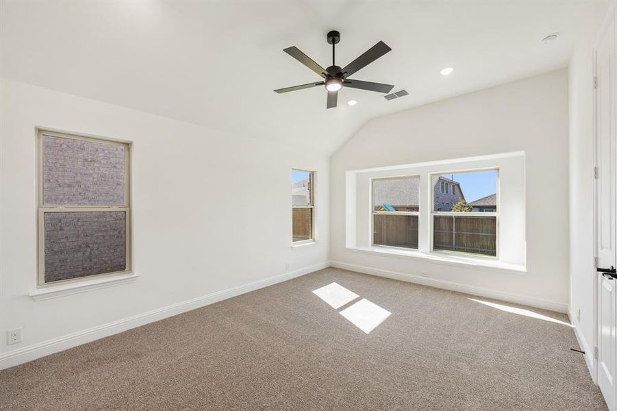 Spacious, unfurnished interior of a new home in Bear Creek Classic 50, Lavon (Image 33).