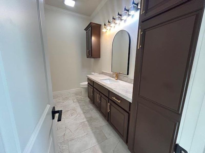 Furnished interior view inside a new home in , Beaumont (Image 9).