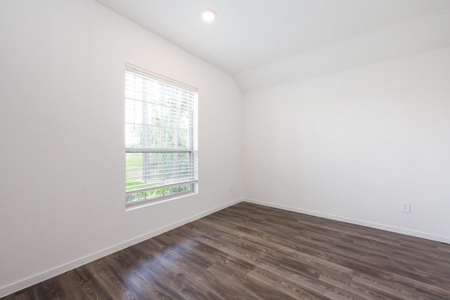 Spacious, unfurnished interior of a new home in Ladera Creek, Conroe (Image 12). Spacious, unfurnished interior of a new home in Ladera Creek, Conroe (Image 12).