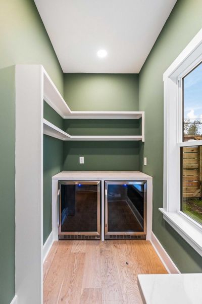 Furnished interior view inside a new home in , Charleston (Image 37).