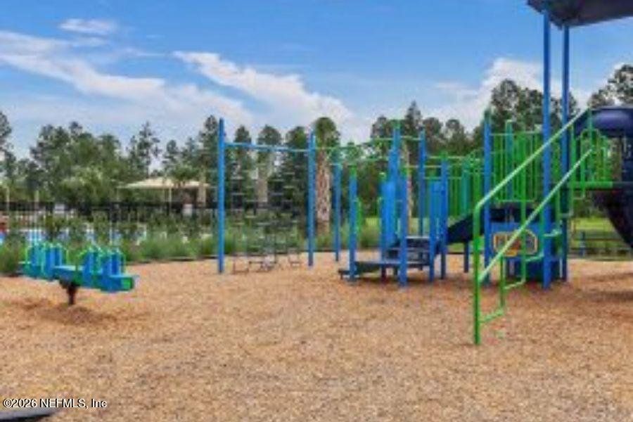 Community amenities in Cross Creek Express, Green Cove Springs (Image 43).