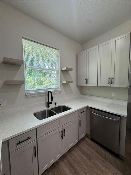 Furnished interior view inside a new home in , Auburndale (Image 10).