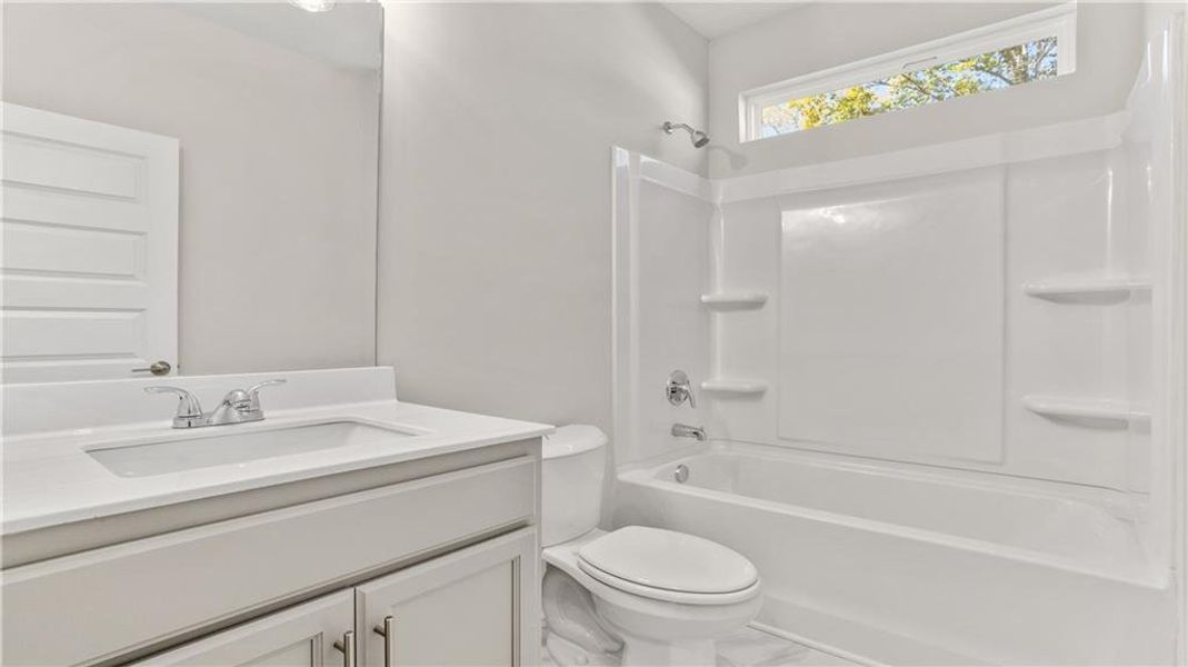 Image 14 of a home in Waters Edge.