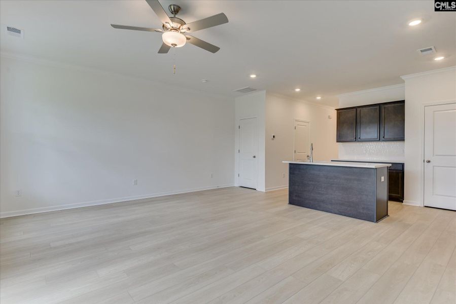 Spacious, unfurnished interior of a new home in Walker’s Trail, Lexington (Image 25).