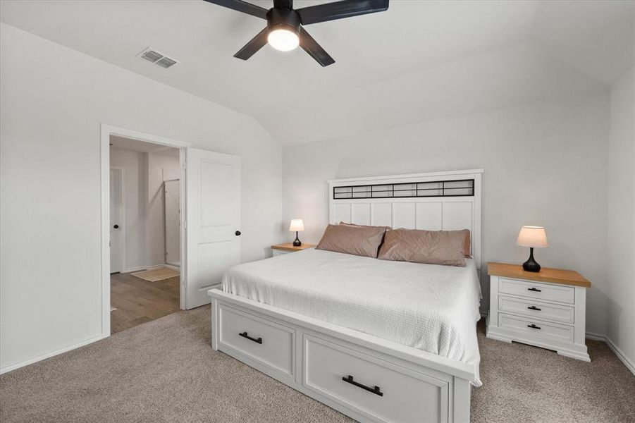 Furnished interior view inside a new home in Corsicana Commons, Corsicana (Image 15).