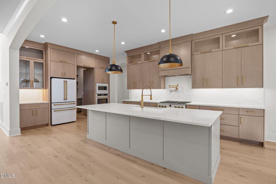 23-web-or-mls-IMG_1448 23-web-or-mls-IMG_1448