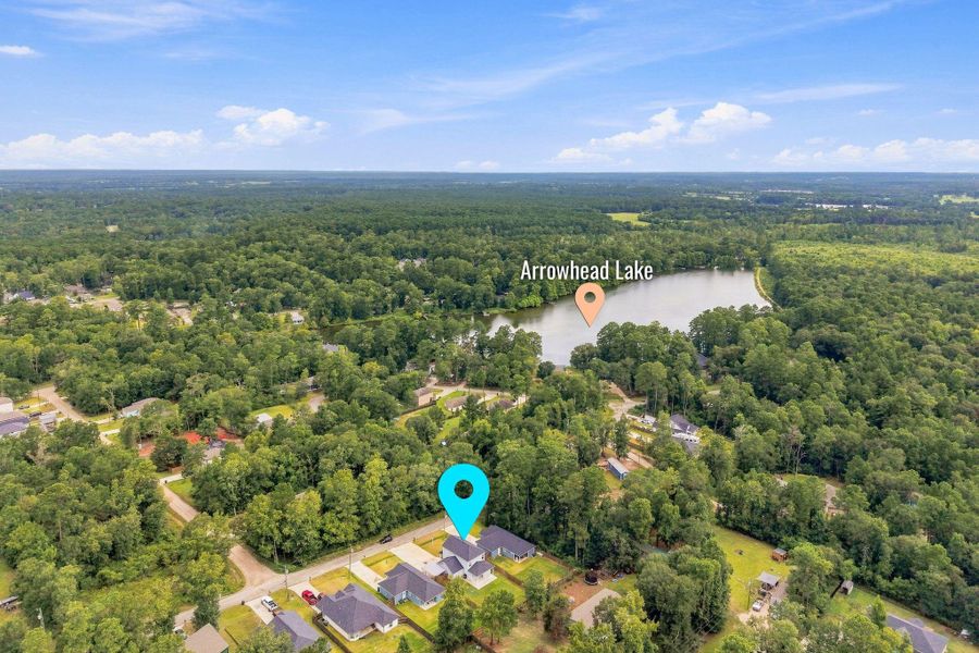 Image 35 of a home in Arrowhead Lakes.