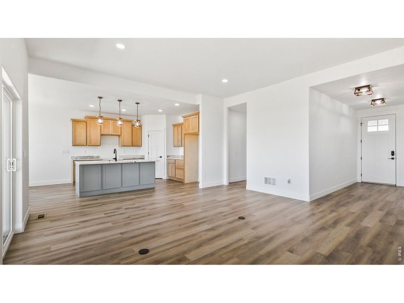 Spacious, unfurnished interior of a new home in , Fort Morgan (Image 18).