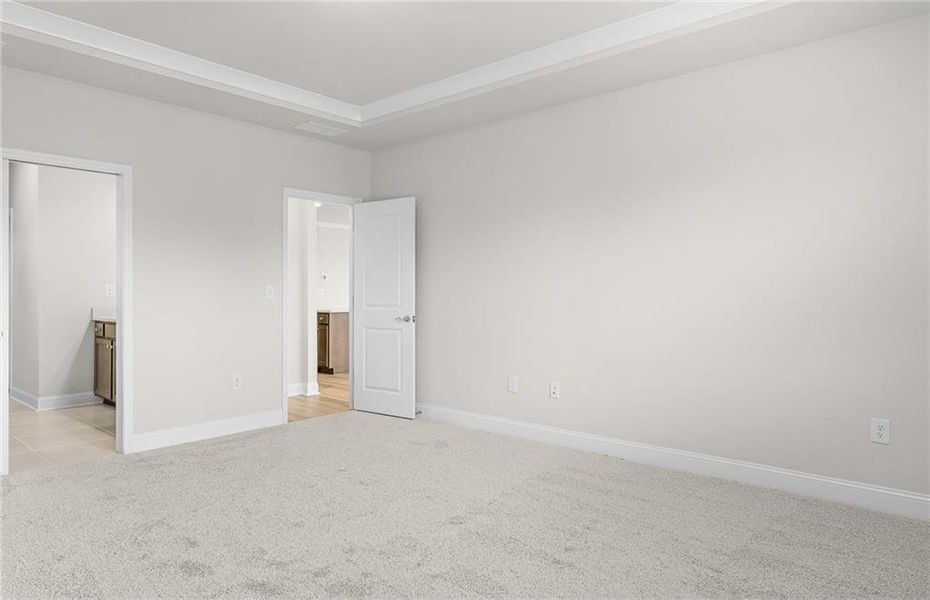 Spacious, unfurnished interior of a new home in Overland, Locust Grove (Image 25). Spacious, unfurnished interior of a new home in Overland, Locust Grove (Image 25).