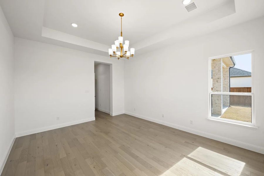 The Brynlee II G Primary Suite Bedroom