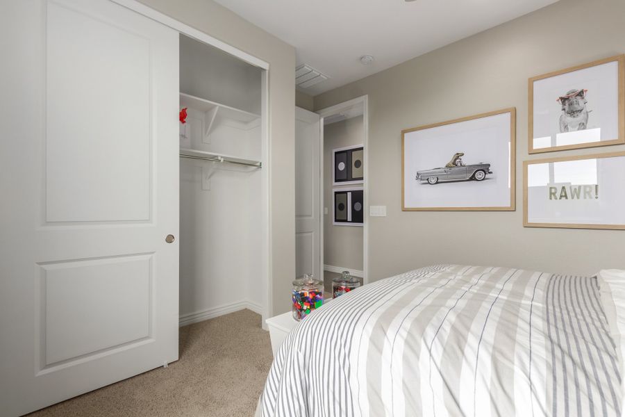 Furnished interior view inside a new home in Stonehaven, Glendale (Image 17).
