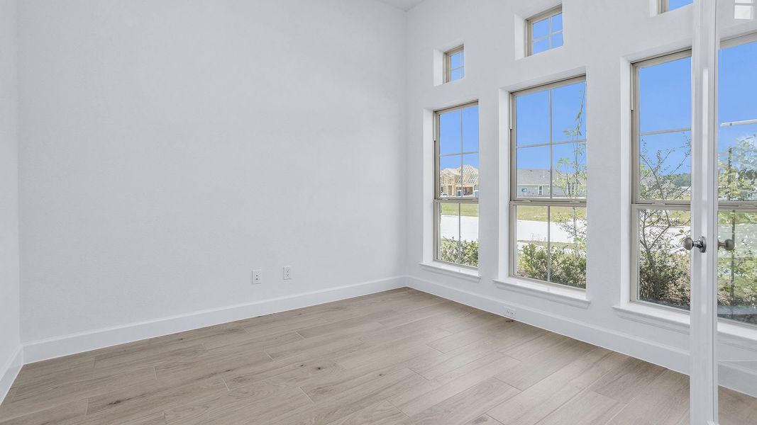 Representative unfurnished interior of a home built from the 2504W by Perry Homes in La Cima, San Marcos (Image 21).