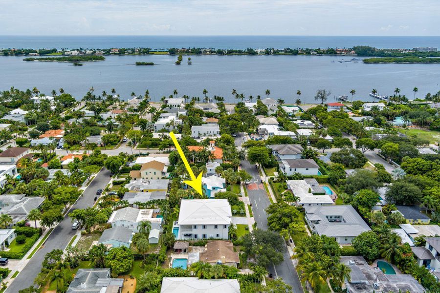 Image 43 of a home in . Image 43 of a home in .