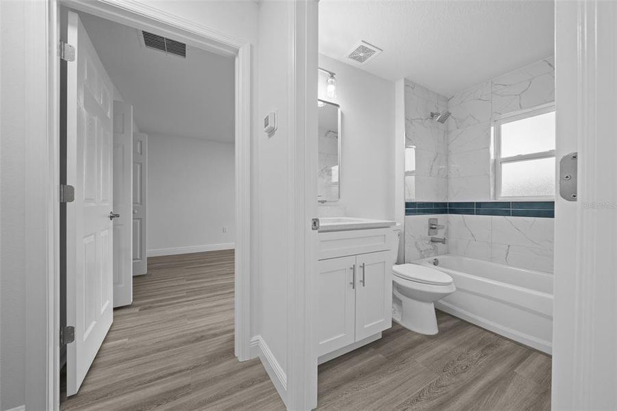 Image 29 of a home in .