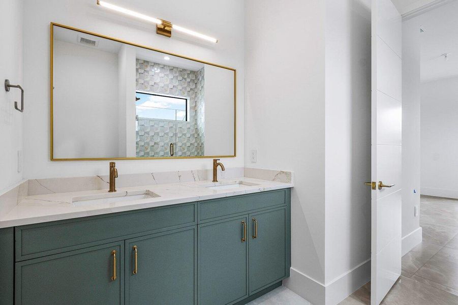 BATH3 BATH3