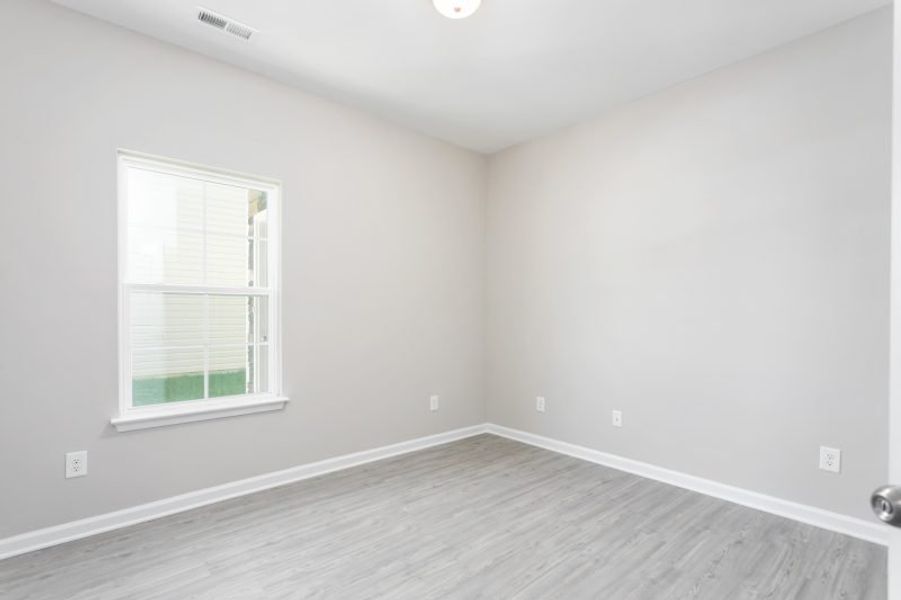 Representative unfurnished interior of a home built from the Freeport by Keystone Homes NC in Avondale, Greensboro (Image 46).