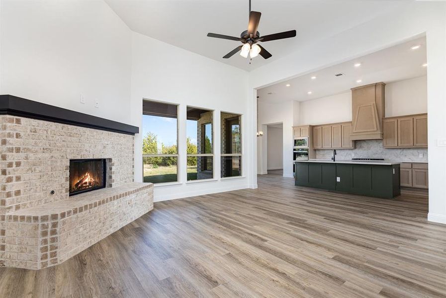Spacious, unfurnished interior of a new home in Sagebrush Addition, Midlothian (Image 23).