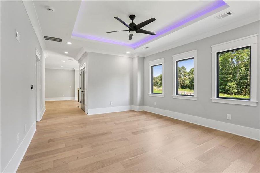 Spacious, unfurnished interior of a new home in , Braselton (Image 116).