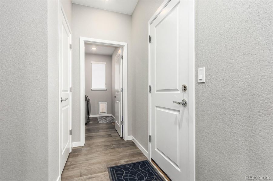 Spacious, unfurnished interior of a new home in , Aurora (Image 22).