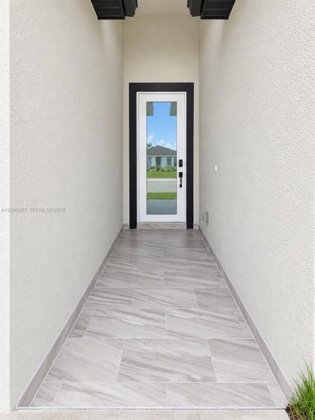Exterior details and patio area of a home in , Lehigh Acres (Image 4).