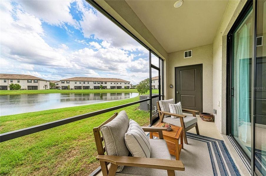 Exterior details and patio area of a home in , Lakewood Ranch (Image 22).